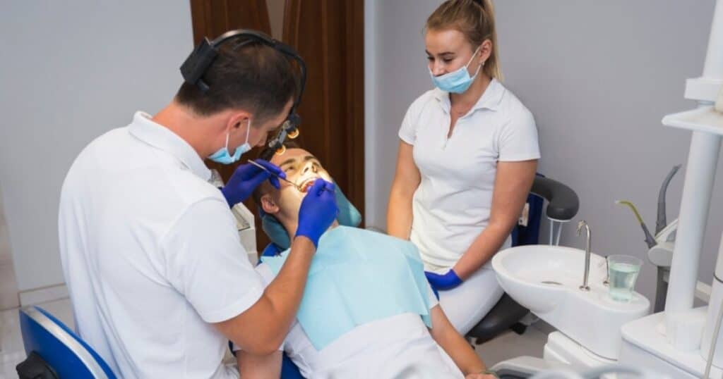 The Holistic Benefits Of Dental Implants For Oral Health