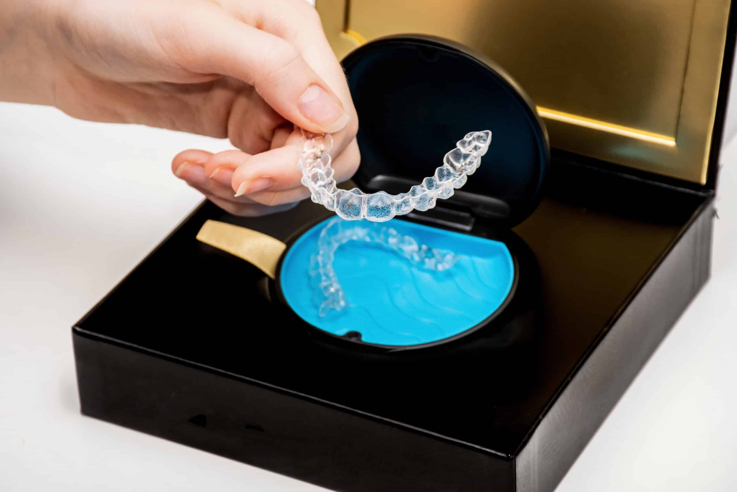 Travelling With Aligners